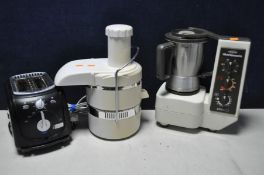 A SELECTION OF KITCHEN ELECTRICALS to include a Vorwerk Thermomix 3300, a Jack LaLanne's CL-003AP