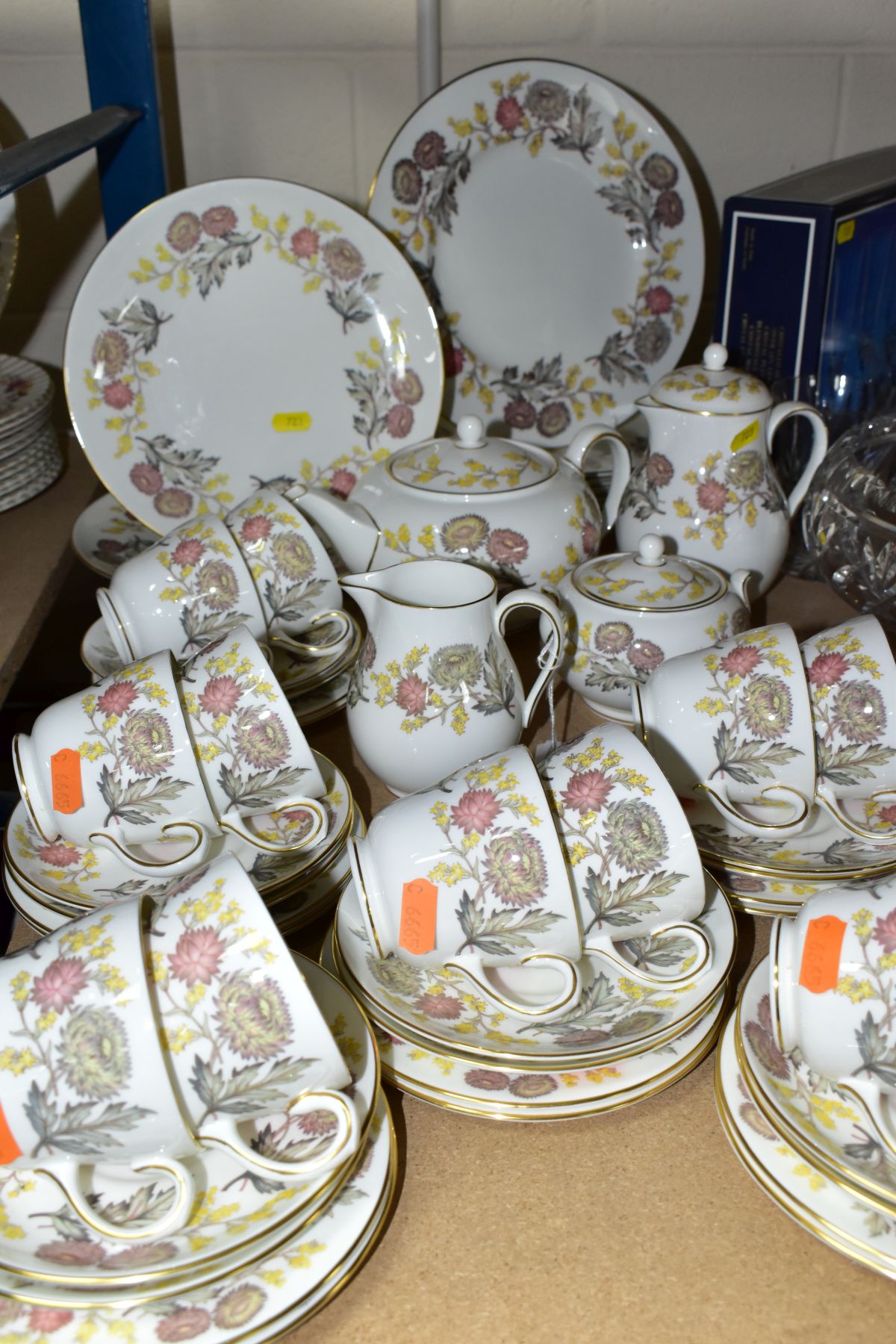 A FORTY EIGHT PIECE WEDGWOOD LICHFIELD TEASET AND DINNERWARES, comprising a teapot, hot water jug,