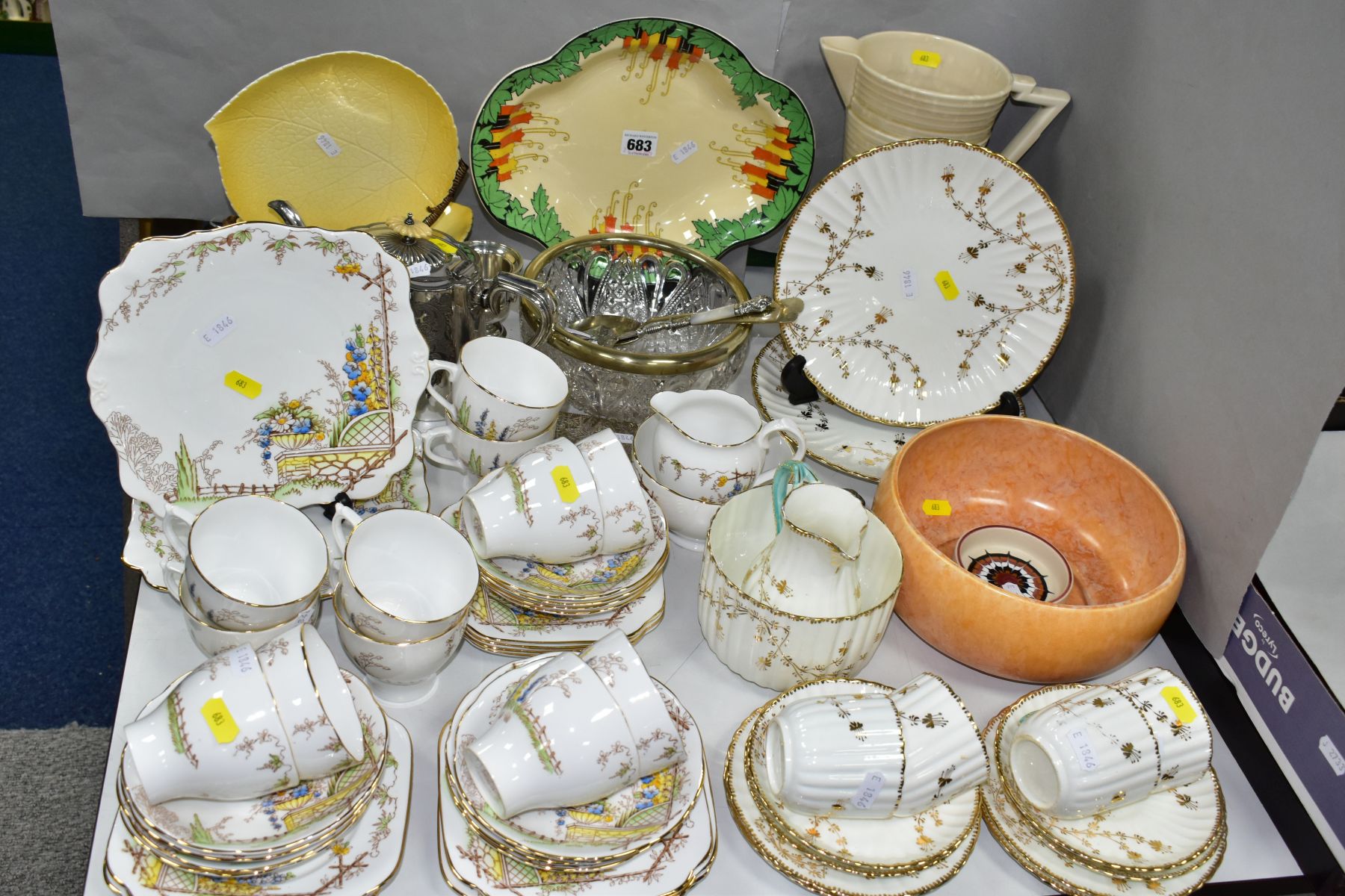 CERAMICS AND PLATED WARES ETC, to include a Royal Doulton Maybells D5202 pattern dish, Carlton