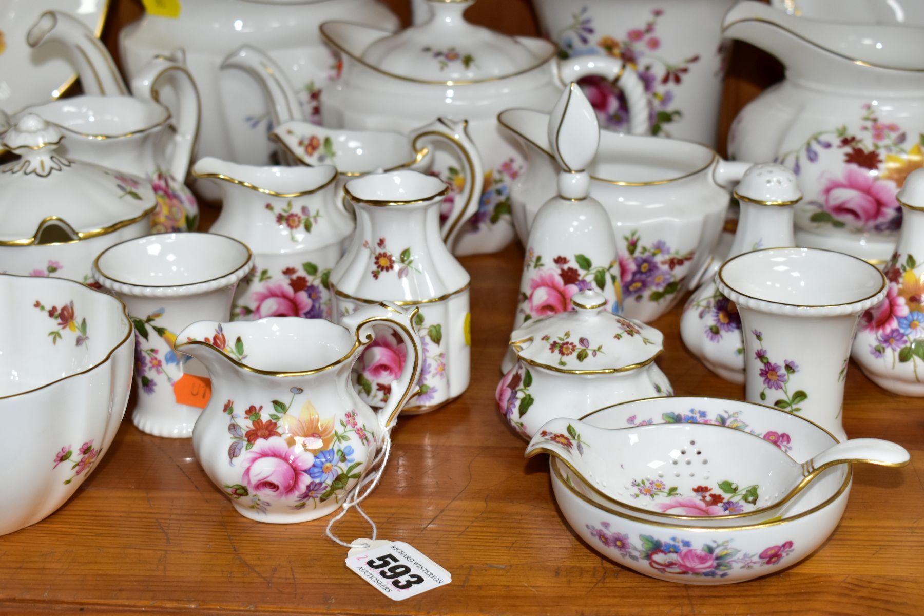 FORTY PIECES OF ROYAL CROWN DERBY 'DERBY POSIES' TEA WARES, TRINKETS AND GIFTWARE ETC, to include - Bild 5 aus 17