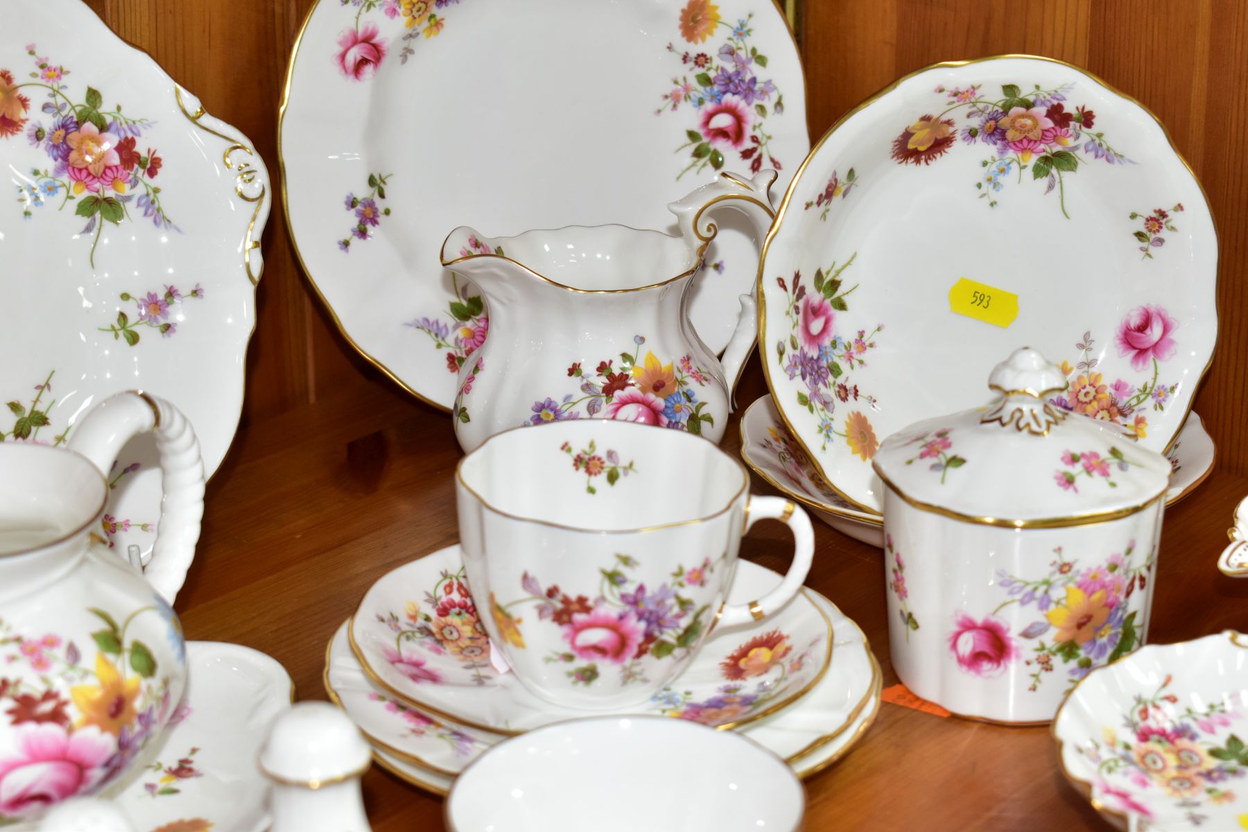 FORTY PIECES OF ROYAL CROWN DERBY 'DERBY POSIES' TEA WARES, TRINKETS AND GIFTWARE ETC, to include - Bild 16 aus 17