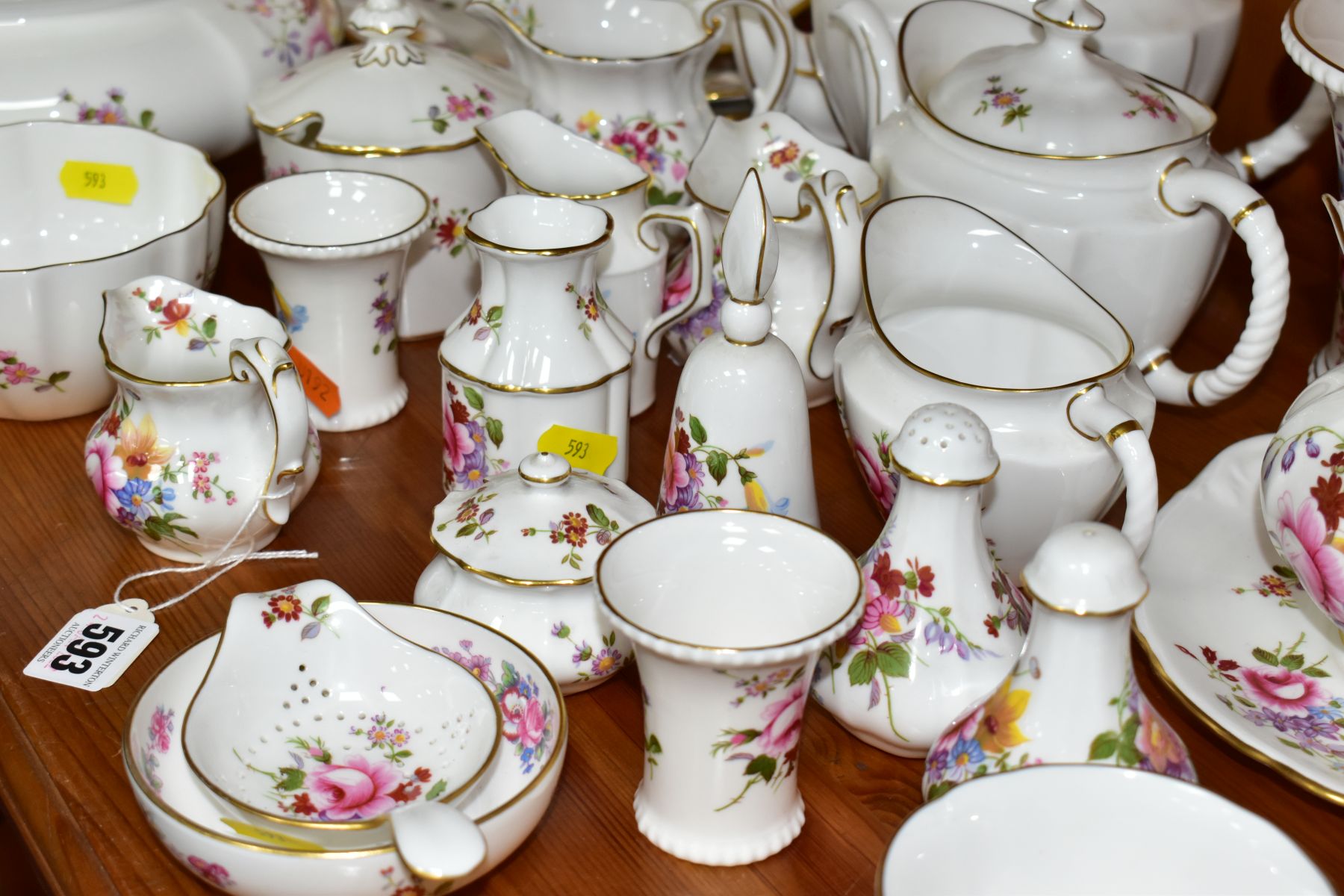FORTY PIECES OF ROYAL CROWN DERBY 'DERBY POSIES' TEA WARES, TRINKETS AND GIFTWARE ETC, to include - Bild 12 aus 17