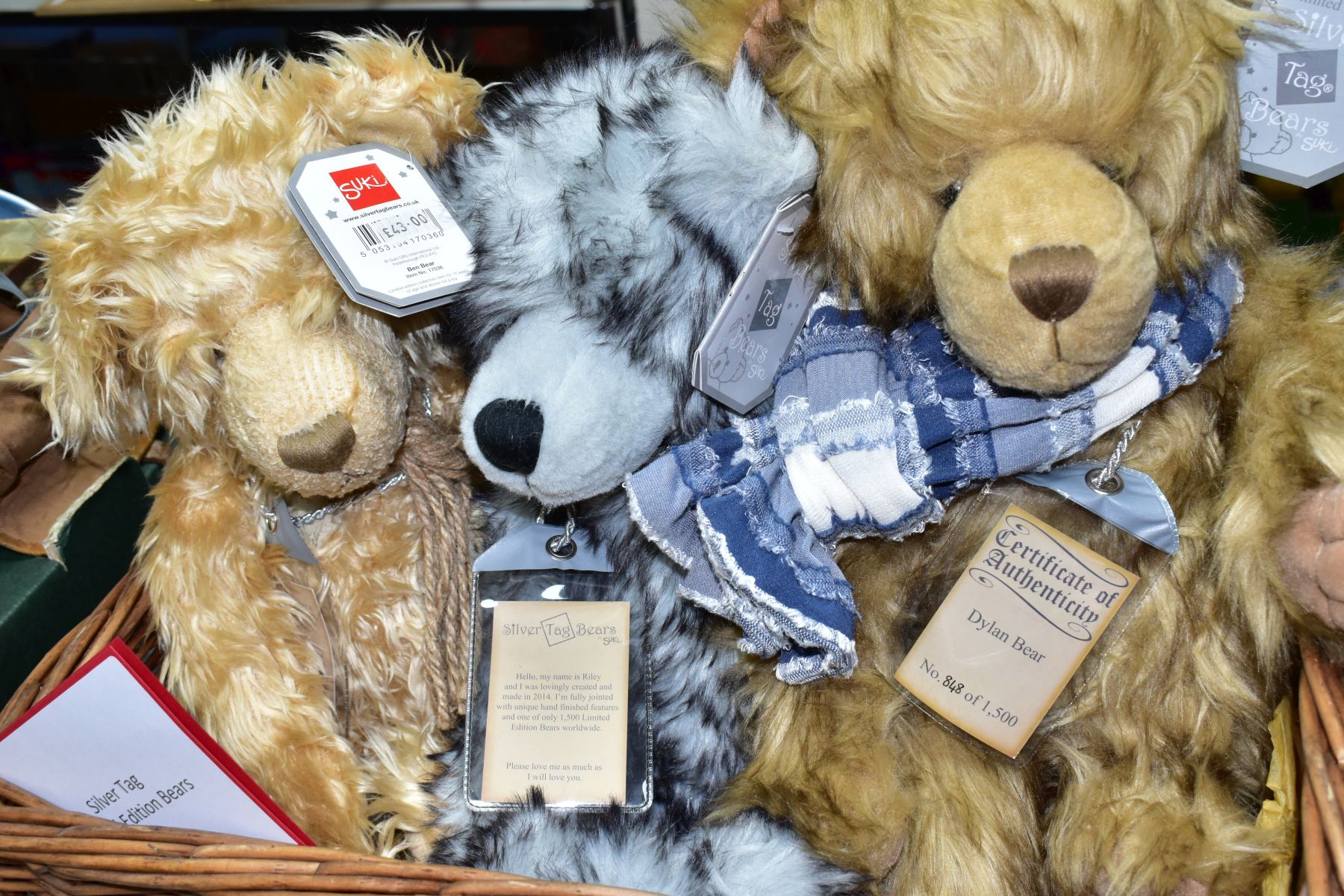 THREE LIMITED EDITION SILVER TAG BEARS BY SUKI, all complete with ear tags and limited edition - Image 4 of 5