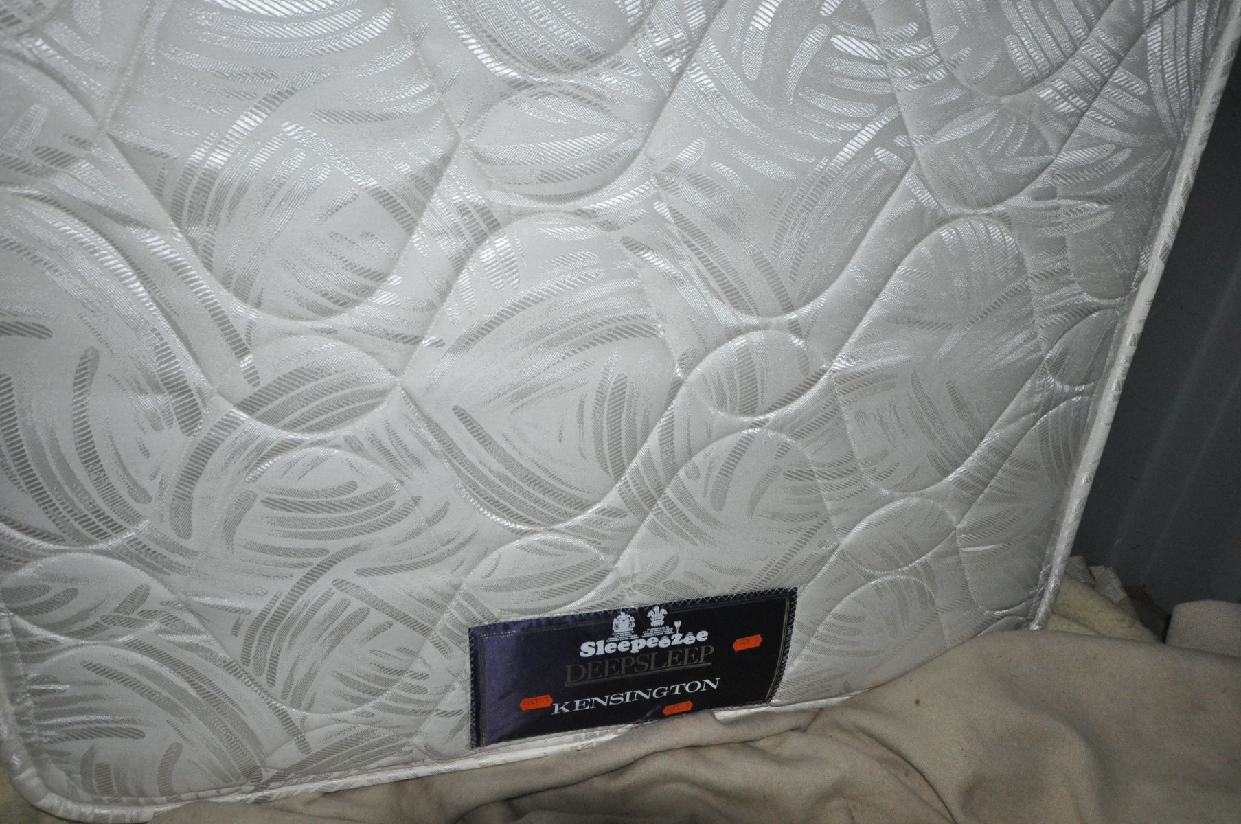 A SLEEPEEZEE SINGLE DIVAN BED AND MATTRESS - Image 2 of 2