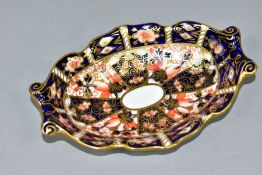 A ROYAL CROWN DERBY IMARI - TRADITIONAL OVAL PIN DISH, with painted and gilded Imari - Traditional