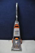 A VAX RAPIDE W91-RS-B-AN CARPET CLEANER (PAT pass and working)