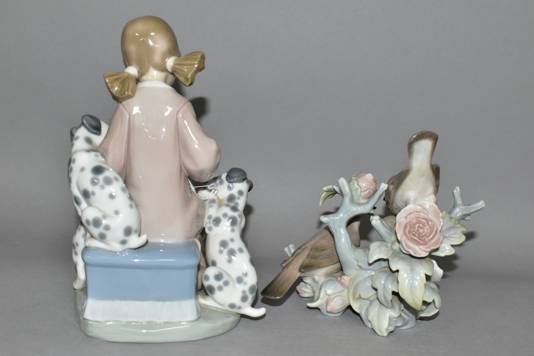 A LLADRO SCULPTURE 'THE SWEET MOUTHED' No 1248, designed by Juan Heurta in 1974, retired 1990, - Image 3 of 9