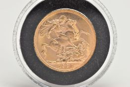 A FULL GOLD SOVEREIGN GEORGE V PERTH MINT 1922 EF