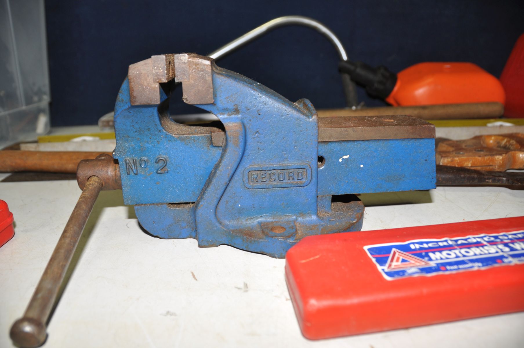 A RECORD No2 ENGINEERS VICE, a Black and Decker 18v drill with one battery and charger, two motorist - Image 2 of 5