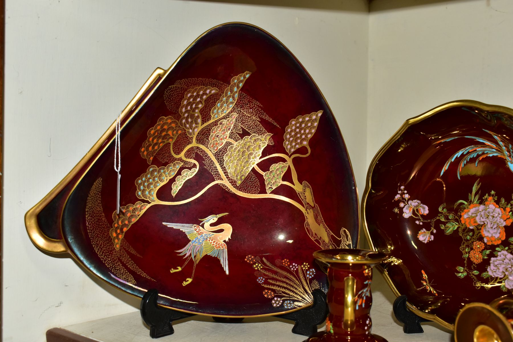 FIVE PIECES OF CARLTON WARE ROUGE ROYALE, comprising a triangular dish in the Heron and Magical Tree - Image 6 of 8