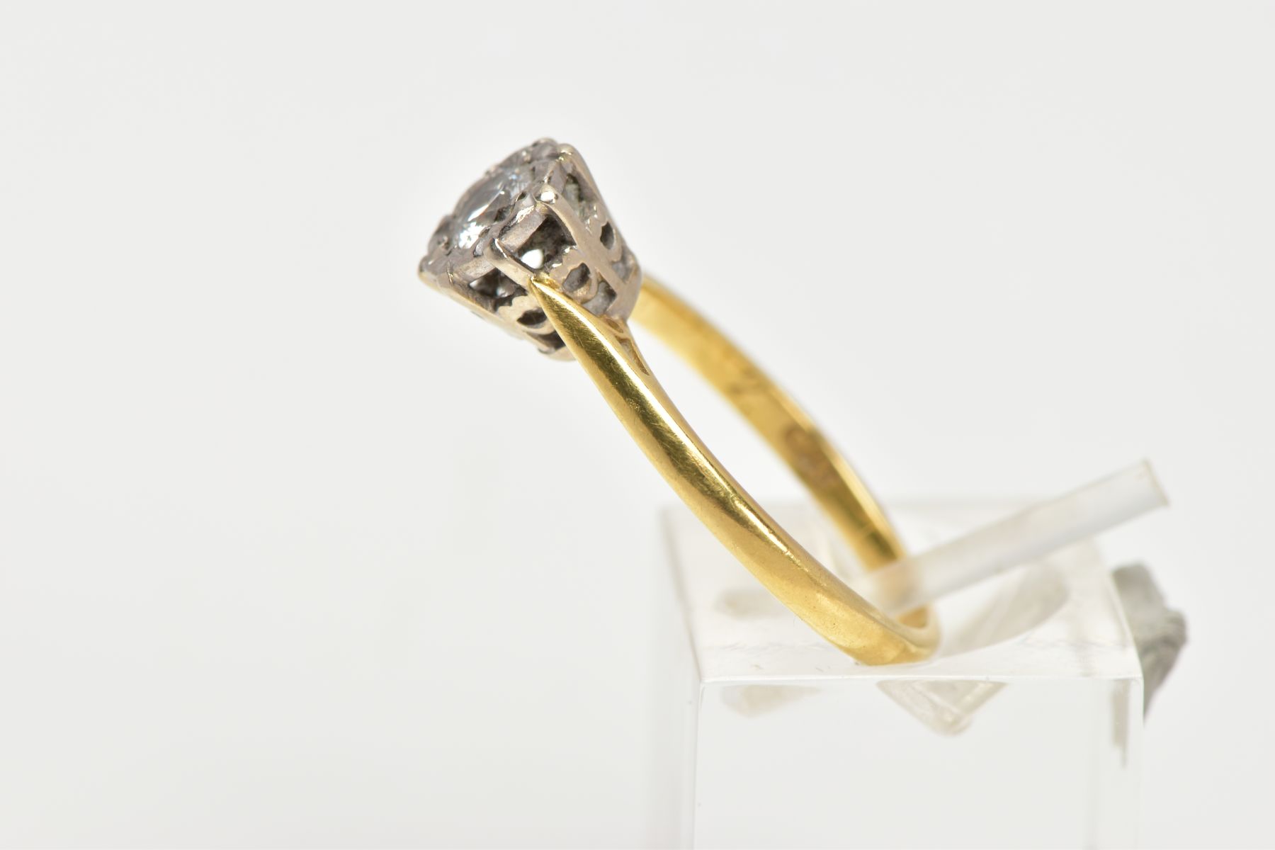 AN 18CT GOLD SINGLE STONE DIAMOND RING, designed with an illusion set round brilliant cut diamond, - Image 2 of 4