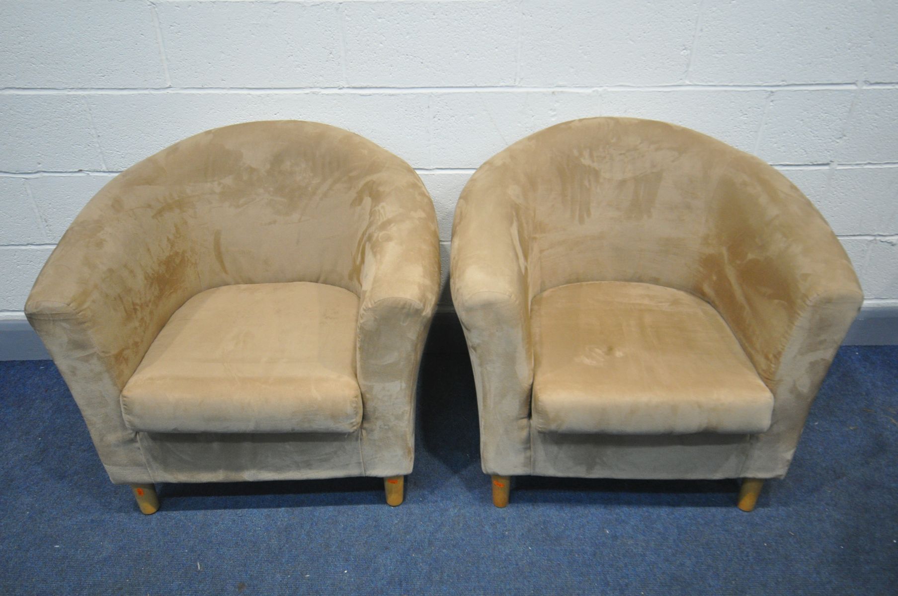 A PAIR LIGHT BROWN SUEDE UPHOLSTERED TUB CHAIRS