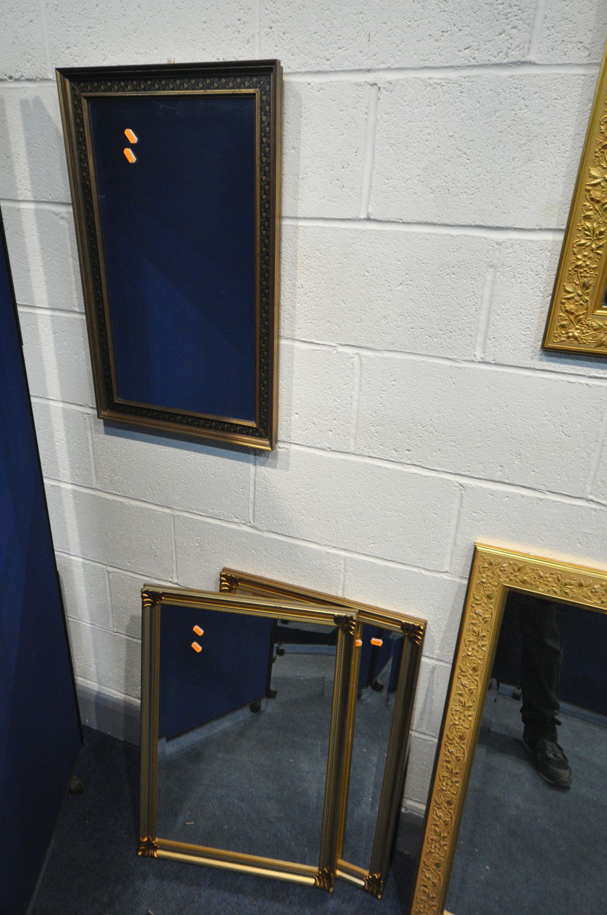 A SELECTION OF MIRRORS, to include a set of three gilt framed bevelled edge mirrors, four other gilt - Image 7 of 8