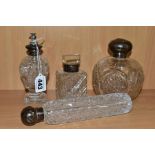 FOUR LATE VICTORIAN / EARLY 20TH CENTURY CUT GLASS SCENT BOTTLES AND FLASK WITH SILVER MOUNTS,