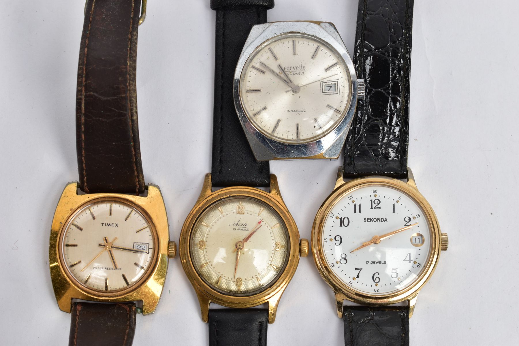 FOUR GENTLEMENS WRISTWATCHES, to include a gold-plated 'Avia' fitted with a black strap, a gold- - Image 2 of 3