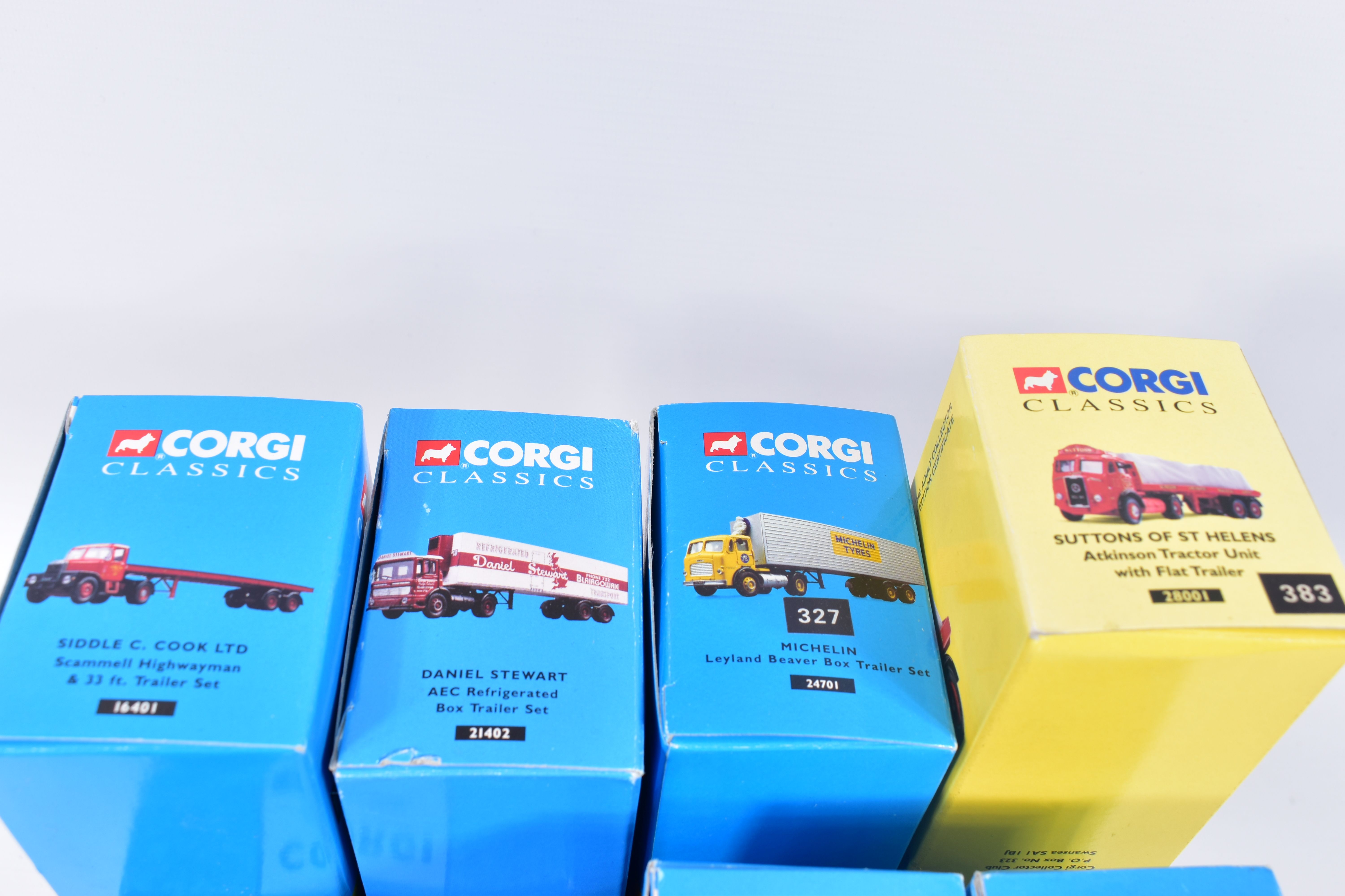 A QUANTITY OF BOXED CORGI CLASSICS ARTICULATED LORRIES/TRUCKS, to include Leyland Beaver with Box - Bild 5 aus 8