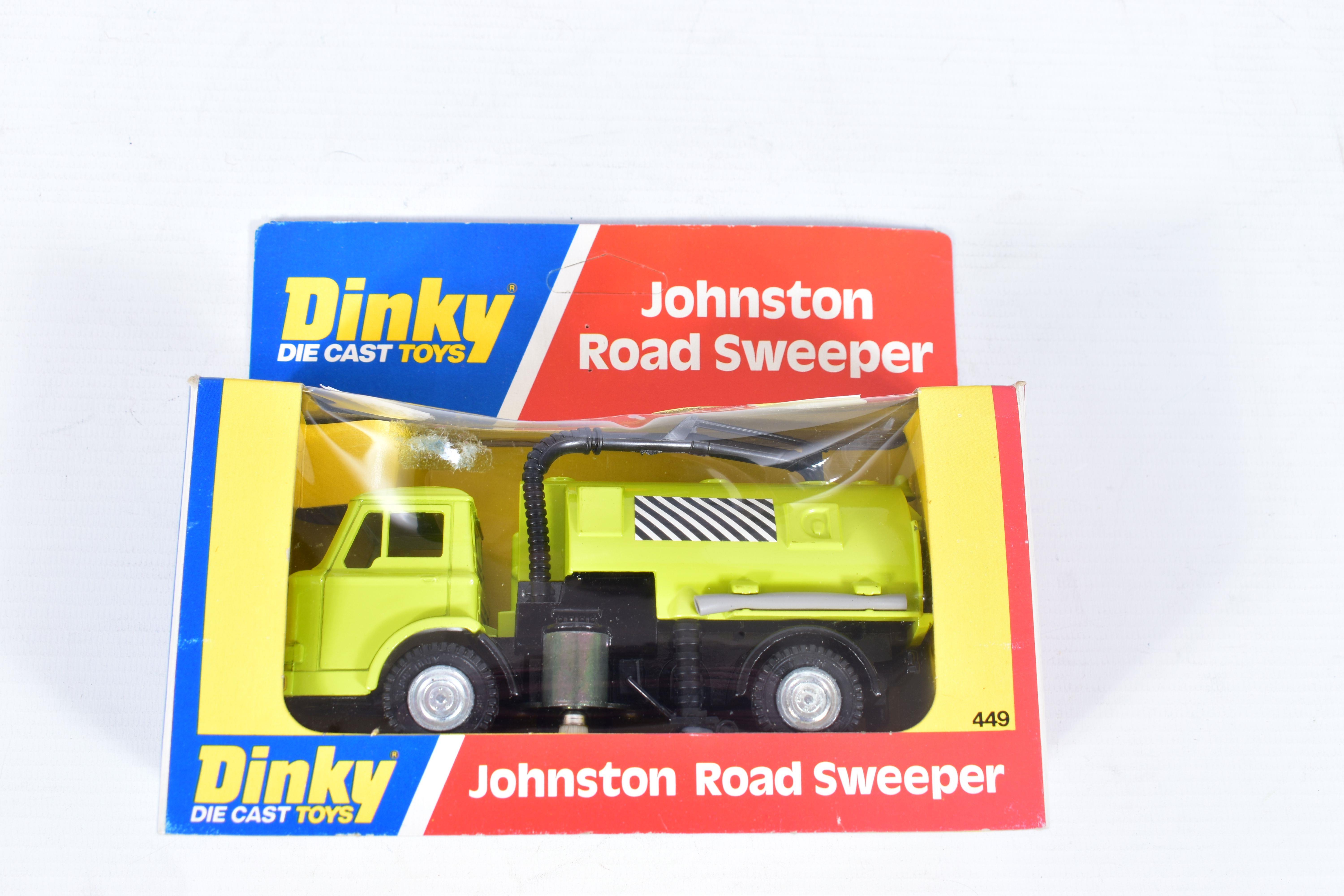 SIX BOXED MAINLY LATE ISSUE DINKY TOYS VEHICLES, Conveyancer Fork Lift Truck, No.404, Johnson 2 - Image 4 of 7