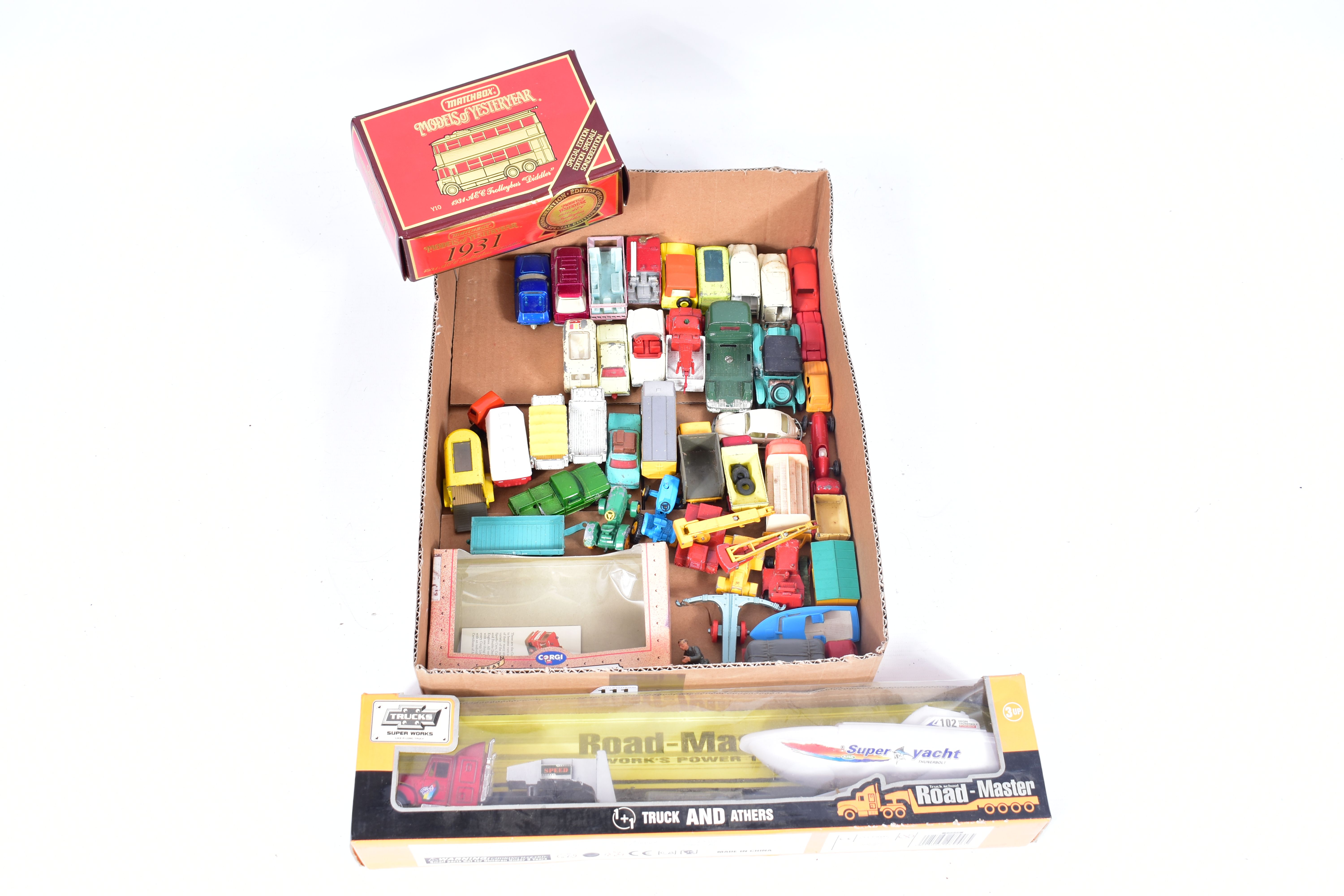 A QUANTITY OF UNBOXED AND ASSORTED PLAYWORN DIECAST VEHICLES, to include Corgi Toys Commer Van