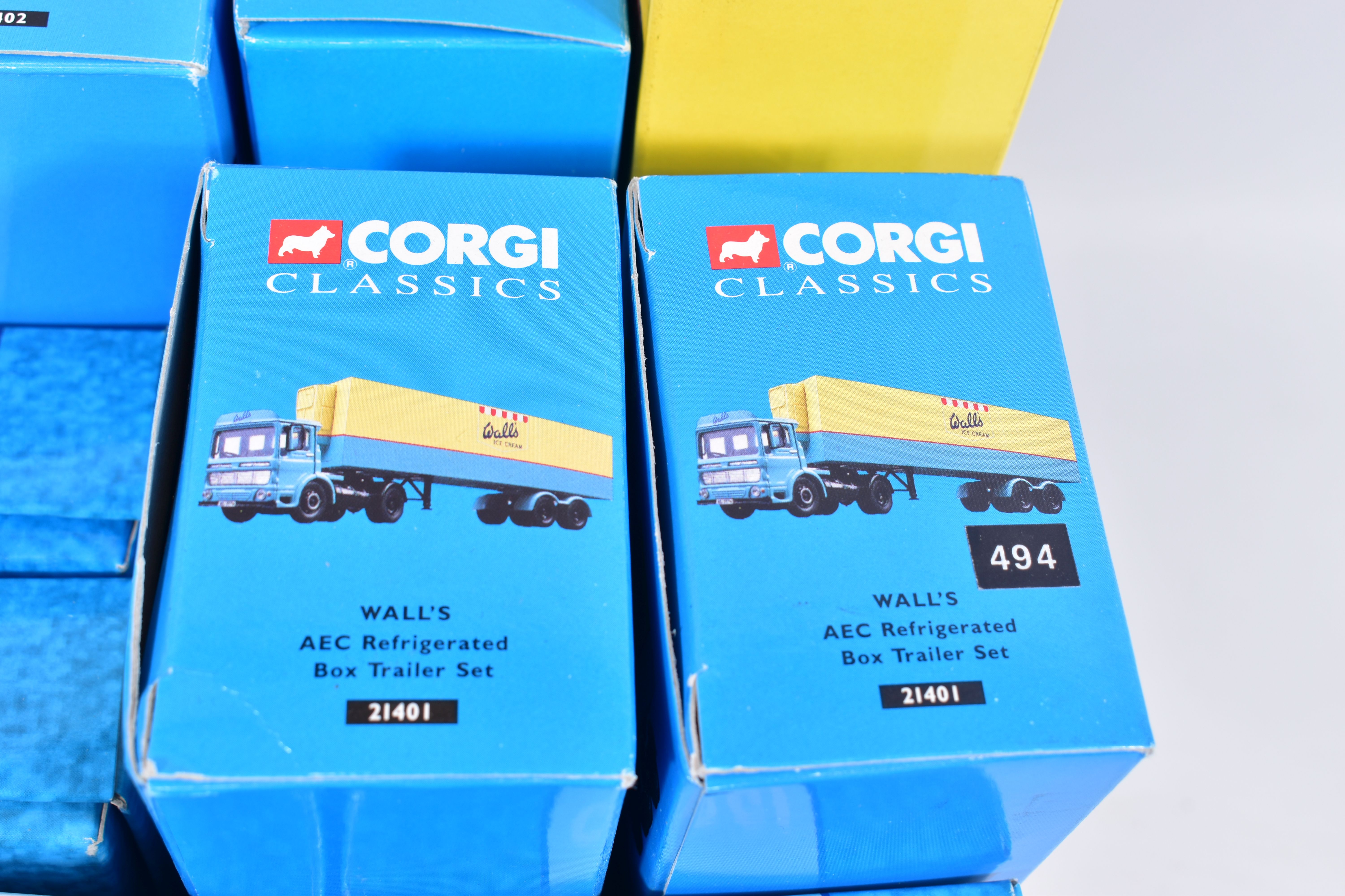 A QUANTITY OF BOXED CORGI CLASSICS ARTICULATED LORRIES/TRUCKS, to include Leyland Beaver with Box - Bild 3 aus 8