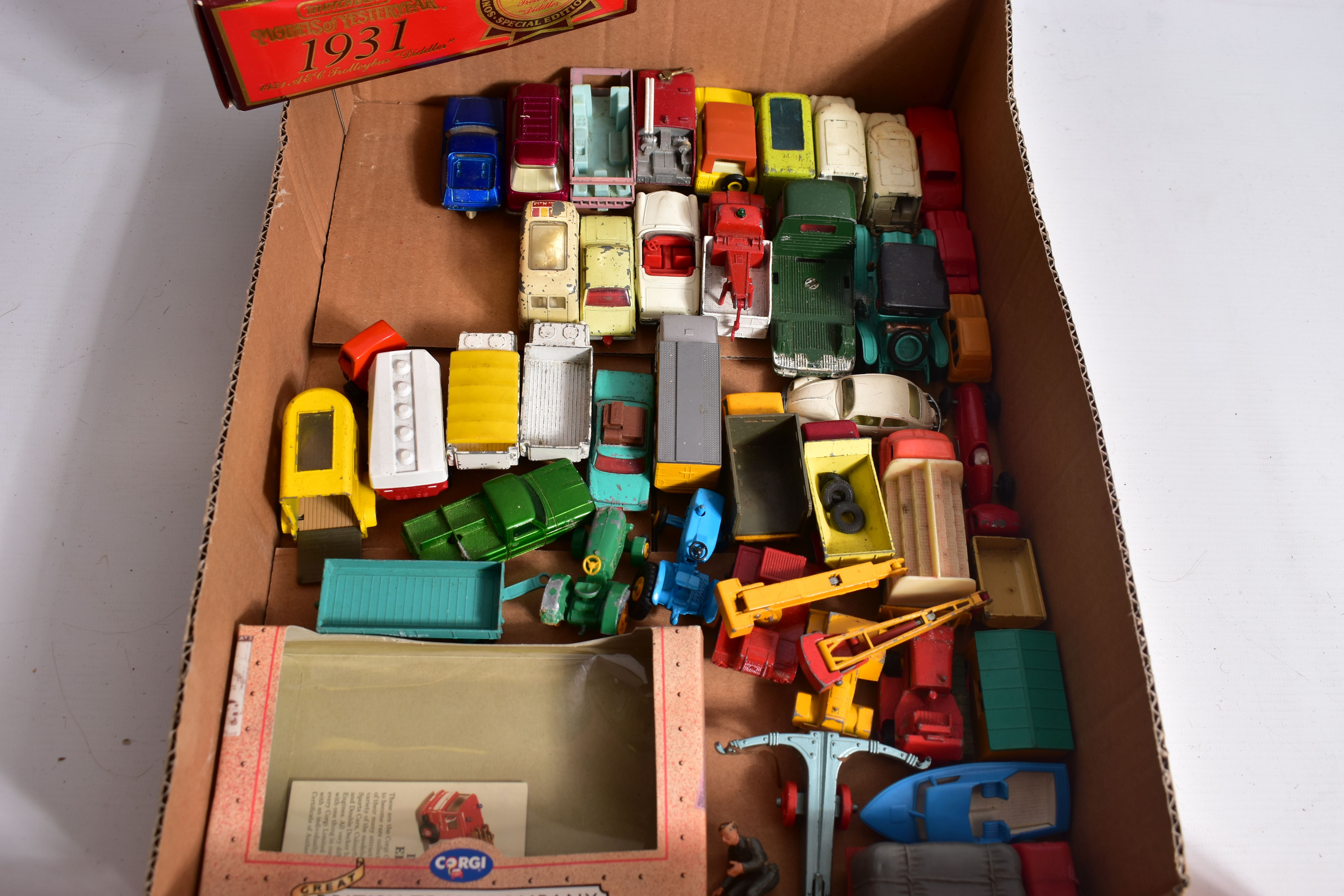 A QUANTITY OF UNBOXED AND ASSORTED PLAYWORN DIECAST VEHICLES, to include Corgi Toys Commer Van - Image 3 of 5