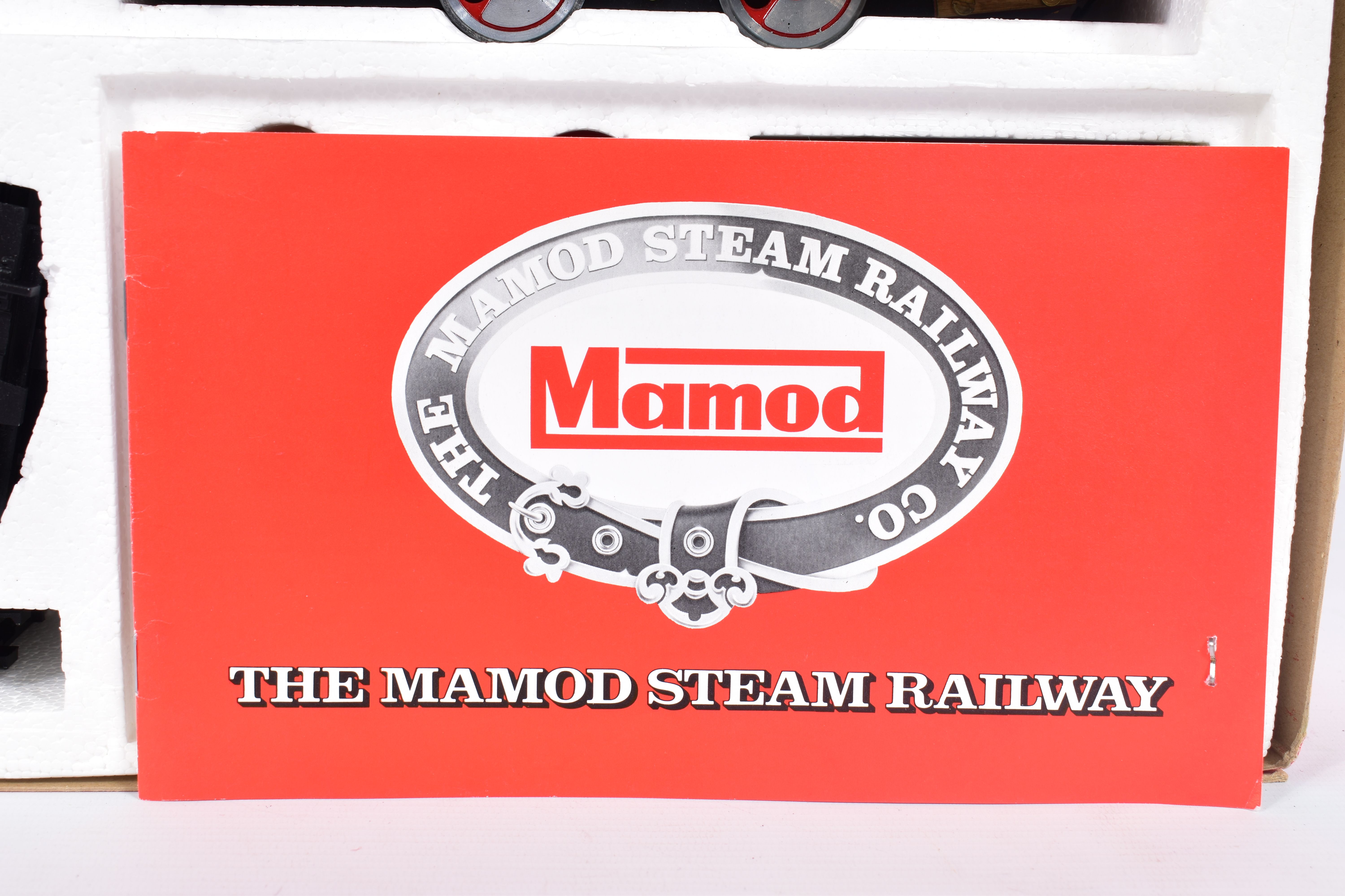 A BOXED MAMOD LIVE STEAM RAILWAY SET, No.RS1, not tested, appears largely complete with green SL1 - Image 7 of 8