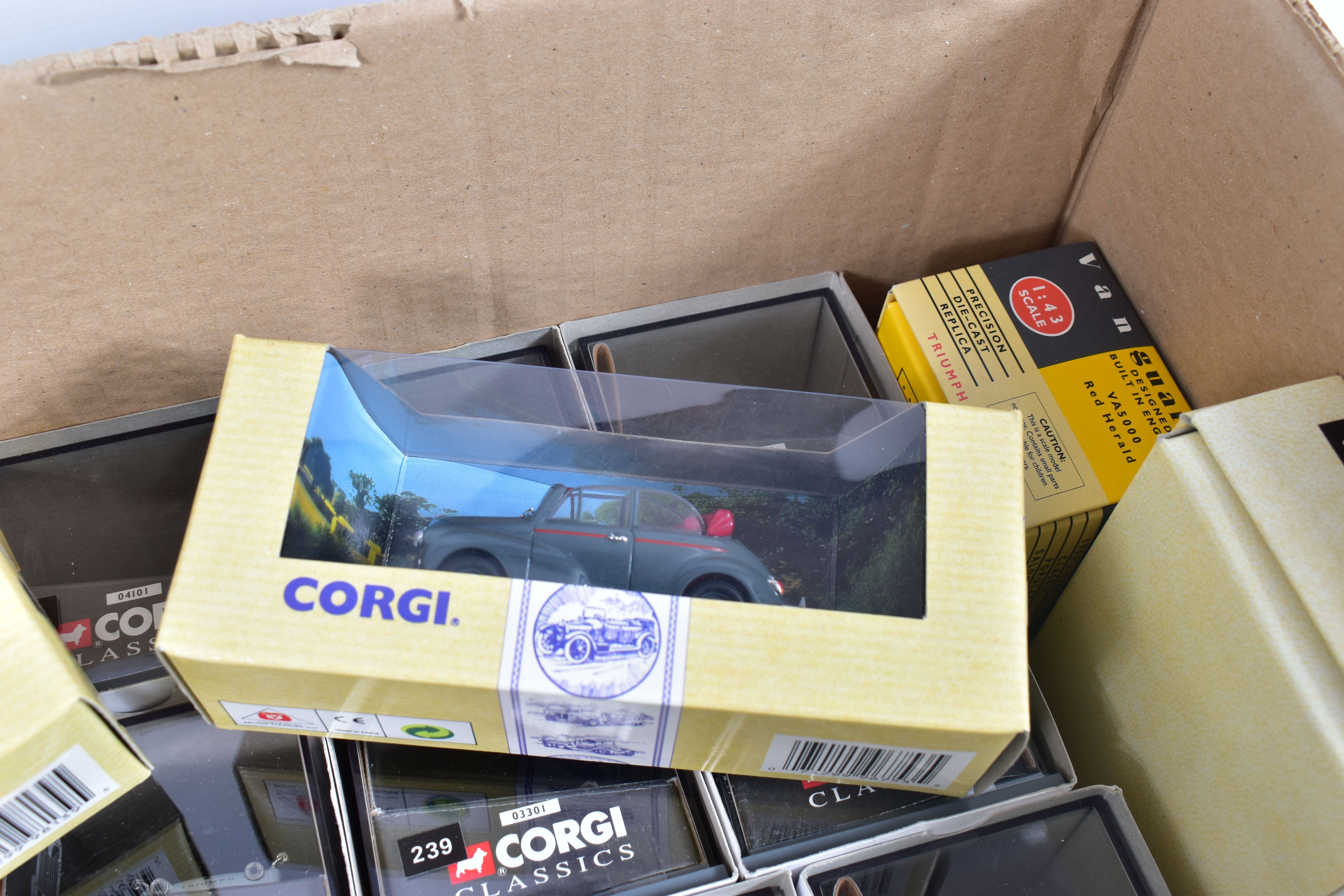 A QUANTITY OF BOXED CORGI TOYS AND CORGI CLASSICS CAR MODELS, to include Mini Cooper Monte Carlo - Bild 2 aus 8