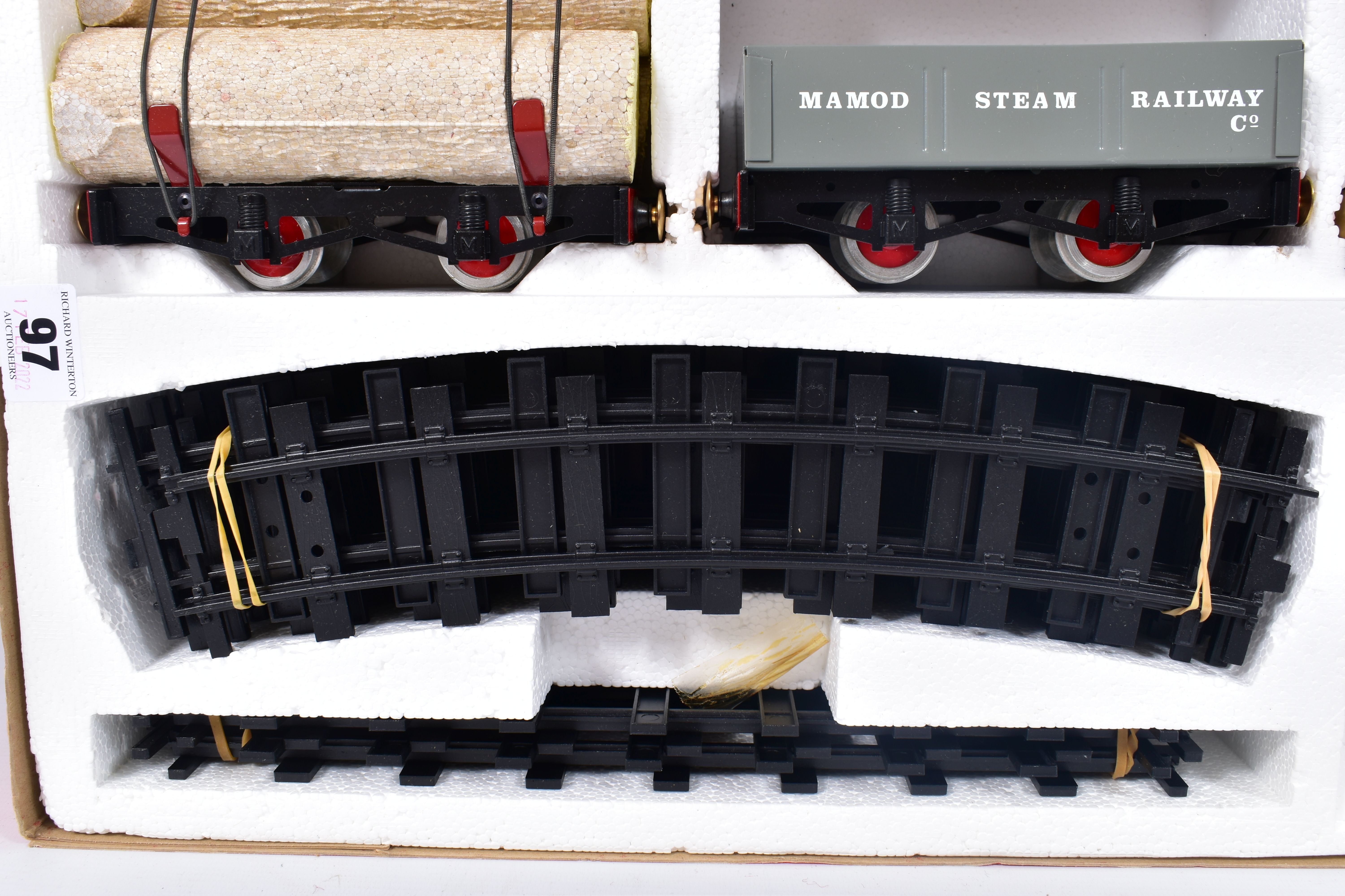 A BOXED MAMOD LIVE STEAM RAILWAY SET, No.RS1, not tested, appears largely complete with green SL1 - Image 5 of 8