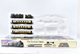 A BOXED HORNBY RAILWAYS OO GAUGE THE SOUTHERN BELLE TRAIN SET, No.R1118, comprising 'King Arthur