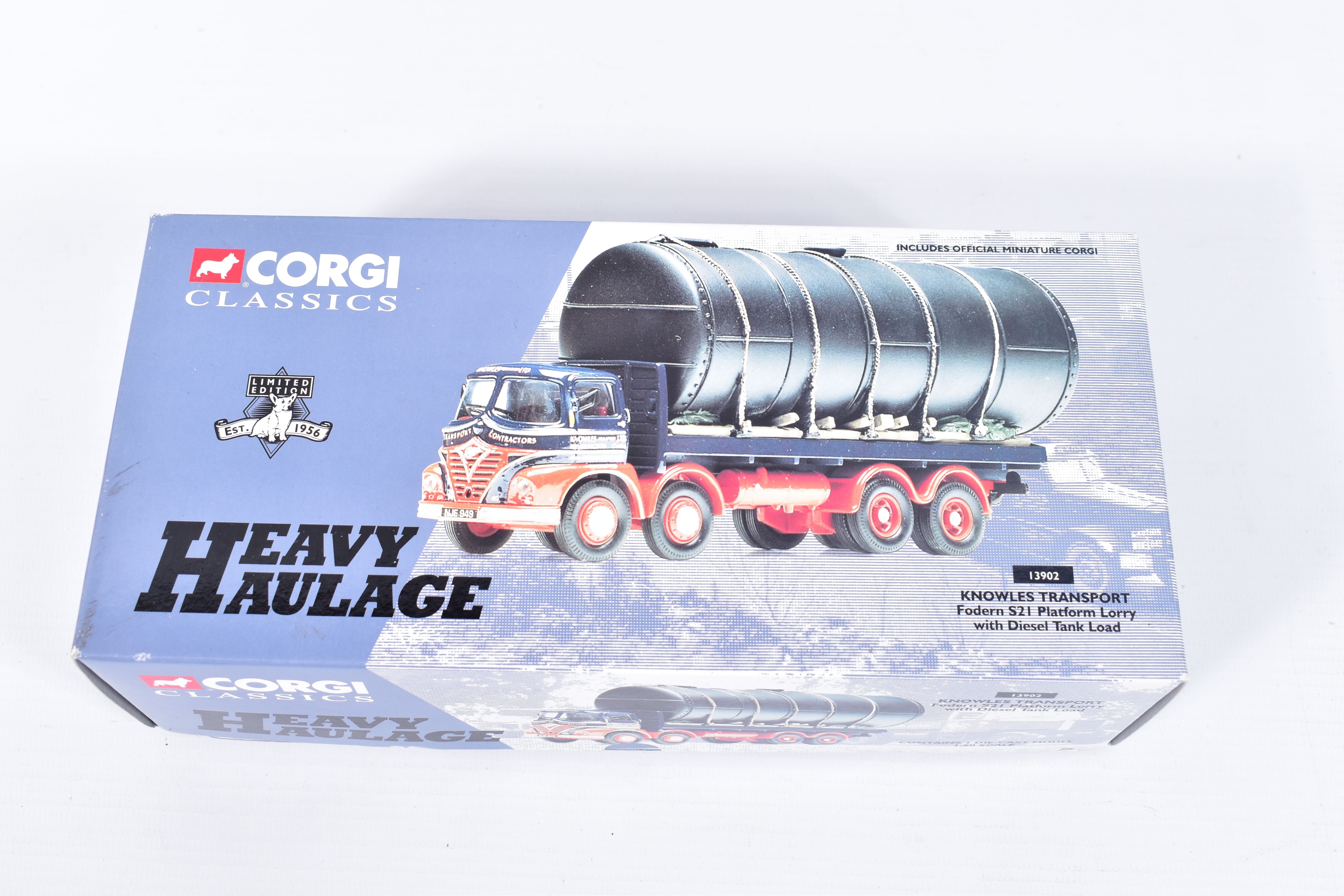 FIVE BOXED CORGI CLASSICS HEAVY HAULAGE MODELS, catalogue numbers 12801, 13501 (missing mirrors) - Bild 9 aus 9