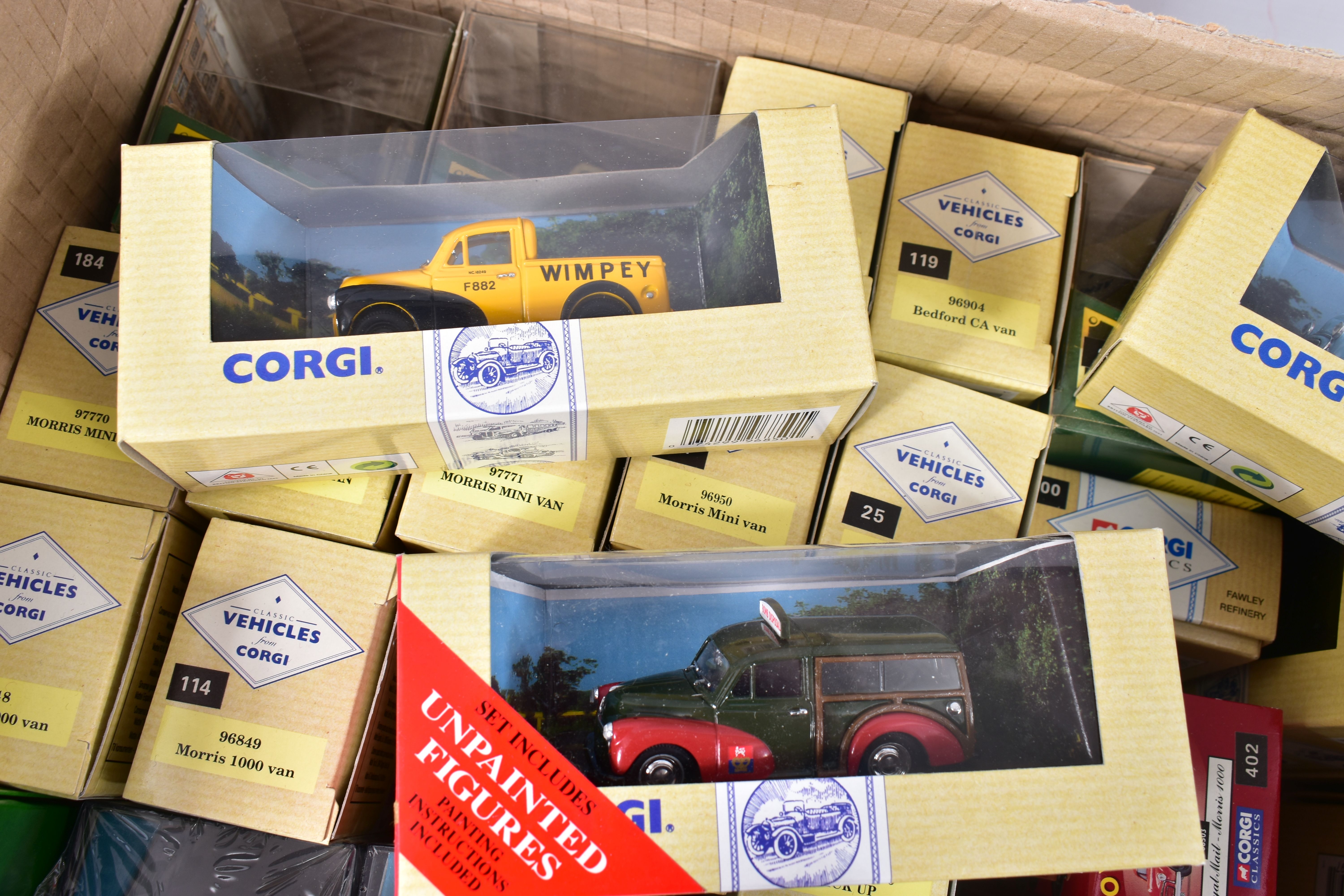 A QUANTITY OF BOXED CORGI TOYS AND CORGI CLASSICS VAN AND POLICE CAR MODELS, to include a quantity - Bild 3 aus 11