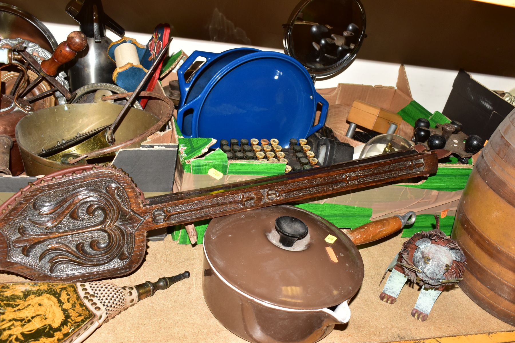 TWO BOXES AND LOOSE METALWARES AND SUNDRY ITEMS, to include a vintage Plus Adder adding machine, J - Image 9 of 9