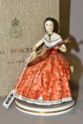 A BOXED ROYAL WORCESTER LIMITED EDITION FIGURE 'ELAINE' FROM THE VICTORIAN SERIES, NO. 622/750,