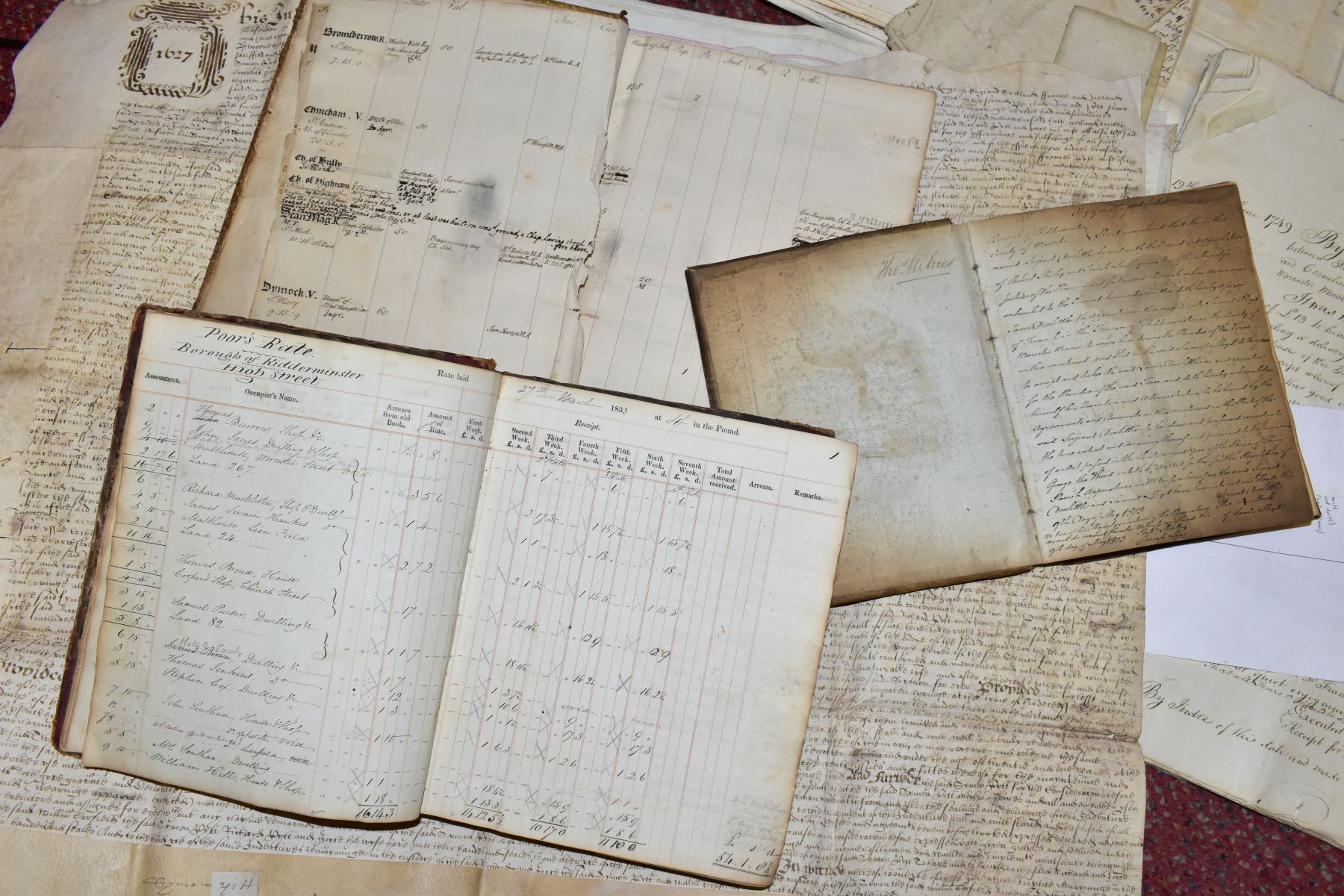 ANTIQUARIAN DOCUMENTS, ten indentures, a collection of inventory, rate books etc, dating from the - Image 5 of 6