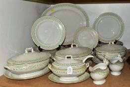 A FORTY FOUR PIECE ERROLL PATTERN ROYAL DOULTON DINNER SERVICE, Edwardian service in Erroll pattern,