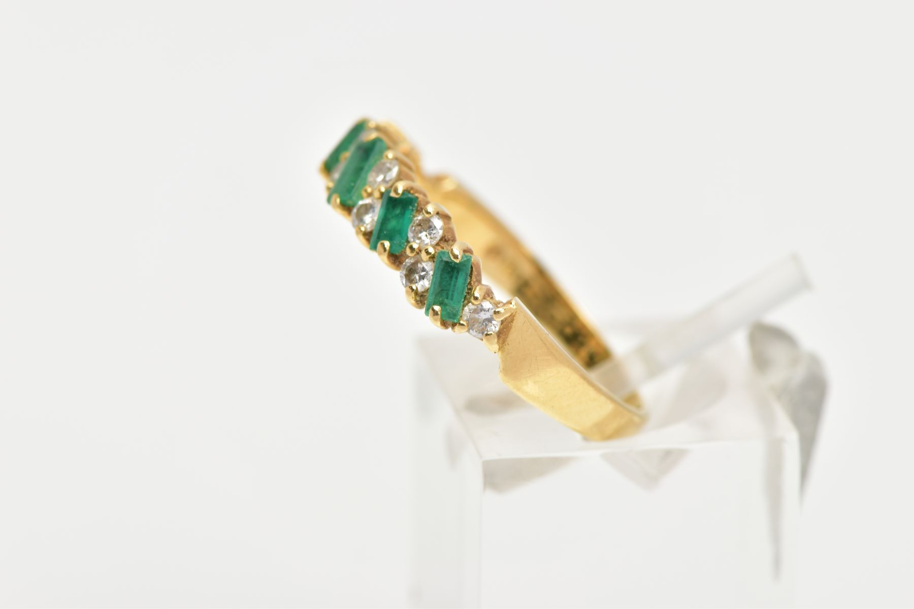 AN 18CT GOLD EMERALD AND DIAMOND HALF ETERNITY RING, designed with a row of rectangular cut emeralds - Image 2 of 4