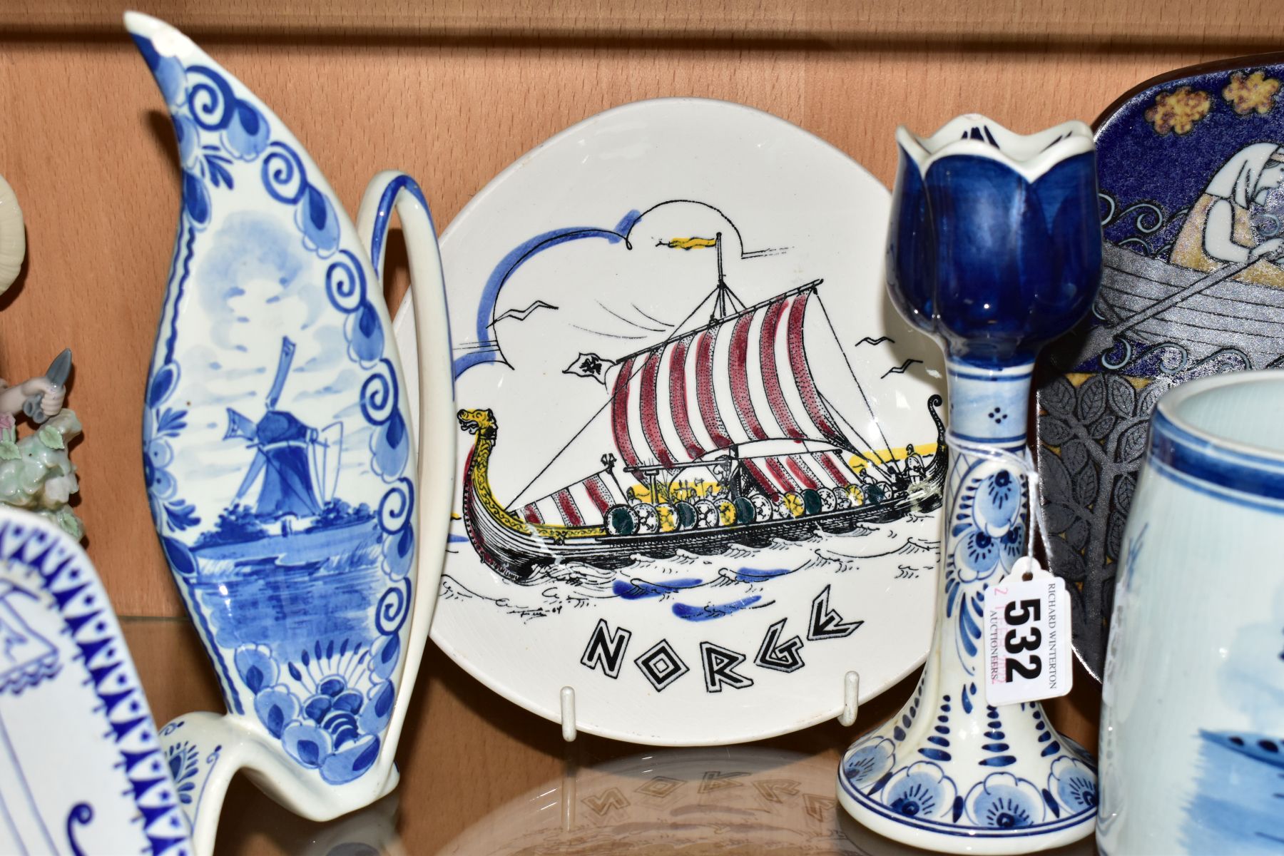 A SMALL GROUP OF SCANDANAVIAN AND DUTCH CERAMICS, including a Royal Copenhagen Swallow, model no. - Image 9 of 11