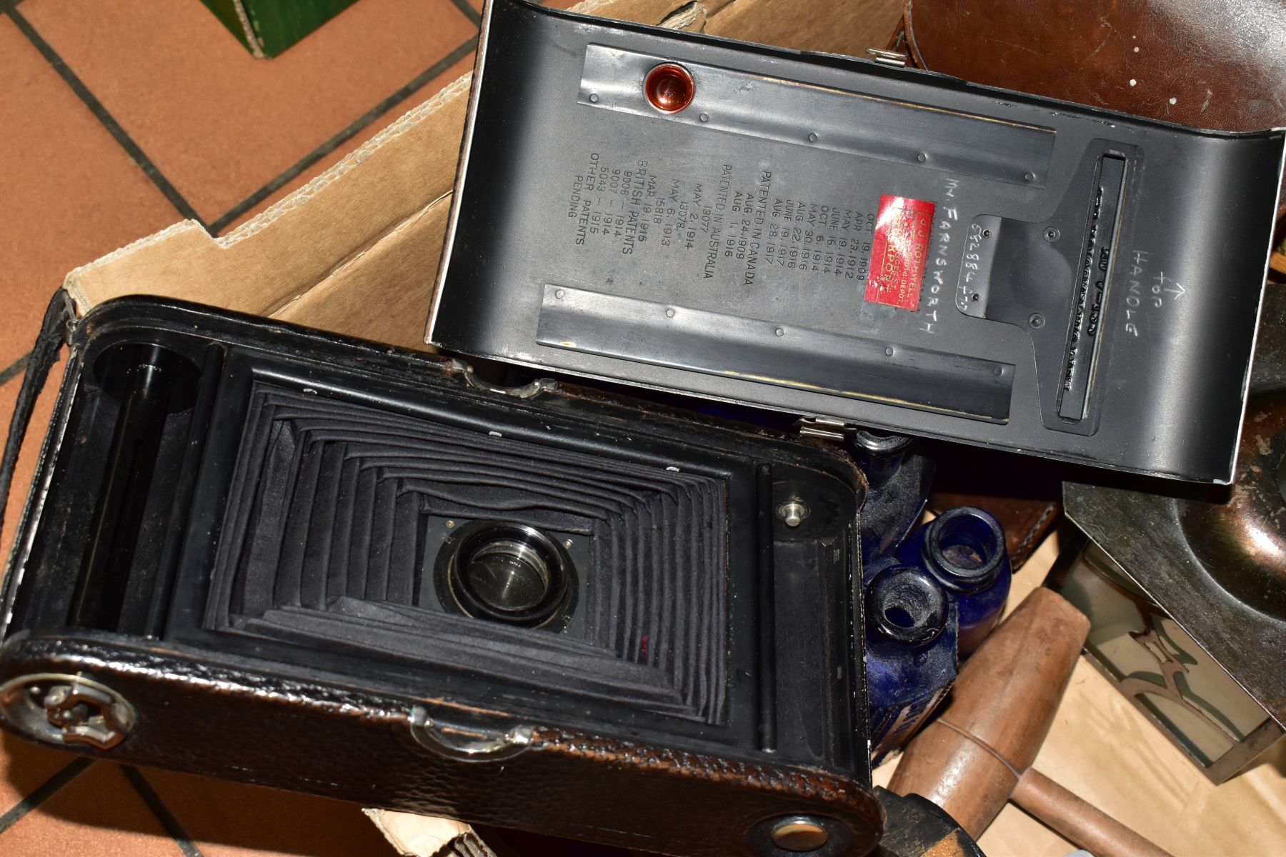 TWO BOXES AND LOOSE MIRROR, COAL BOX, BOOKS AND SUNDRY ITEMS, to include a coal box with - Image 6 of 11