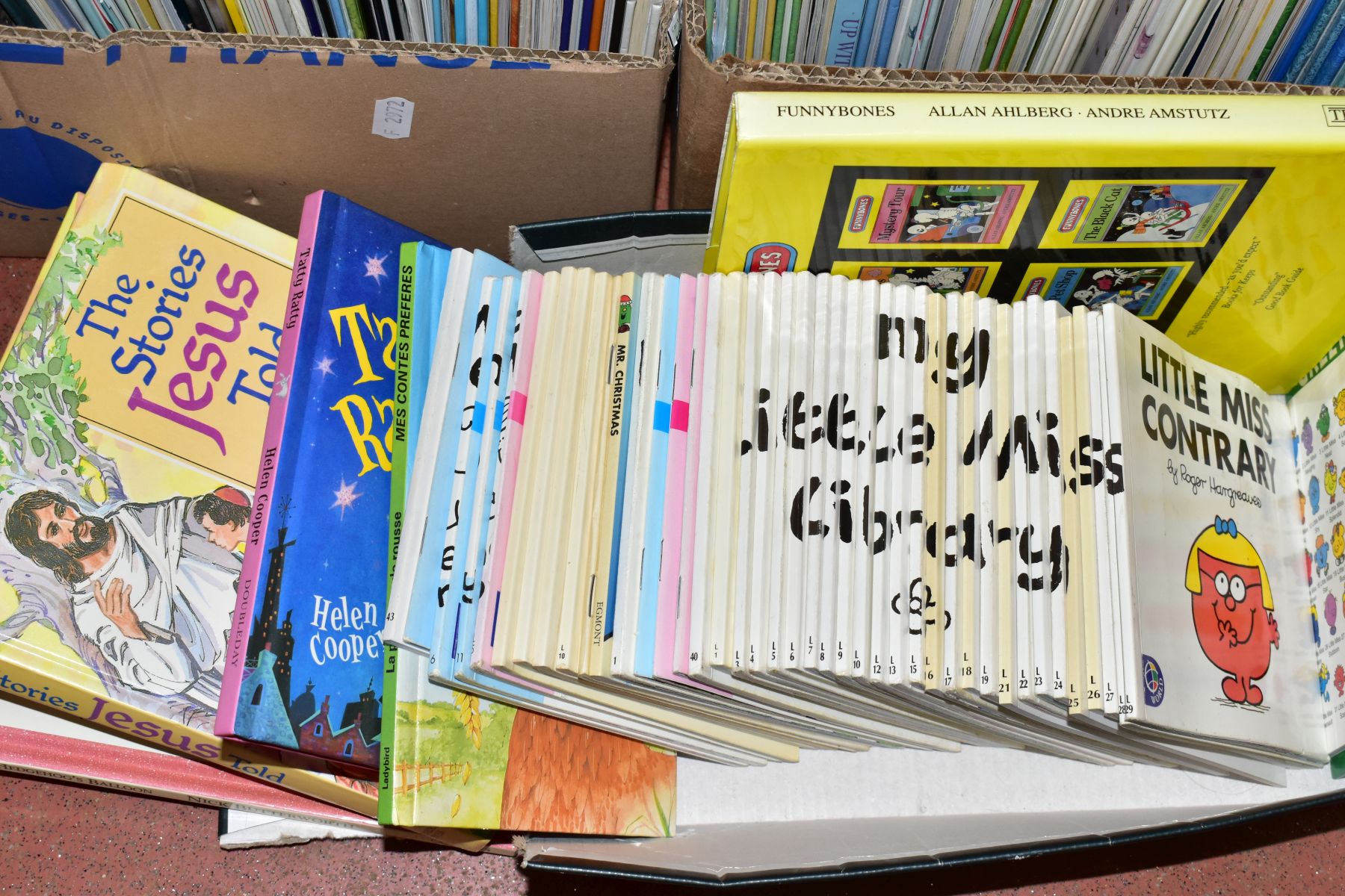 EIGHT BOXES OF CHILDREN'S PICTURE BOOKS, approximately four hundred and fifty titles, authors to - Image 3 of 13