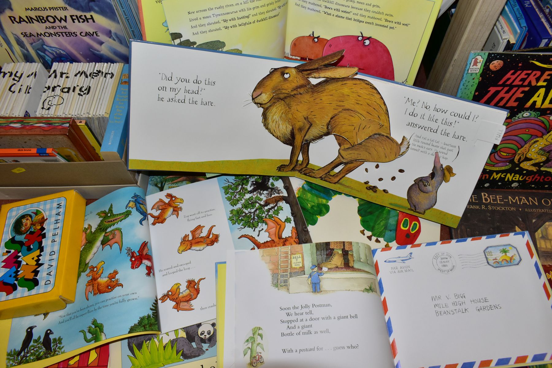 EIGHT BOXES OF CHILDREN'S PICTURE BOOKS, approximately four hundred and fifty titles, authors to - Image 13 of 13