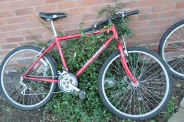 A RALEIGH FIREFLY GENTS MOUNTAIN BIKE with 15 speed Shimano gears and 19in frame