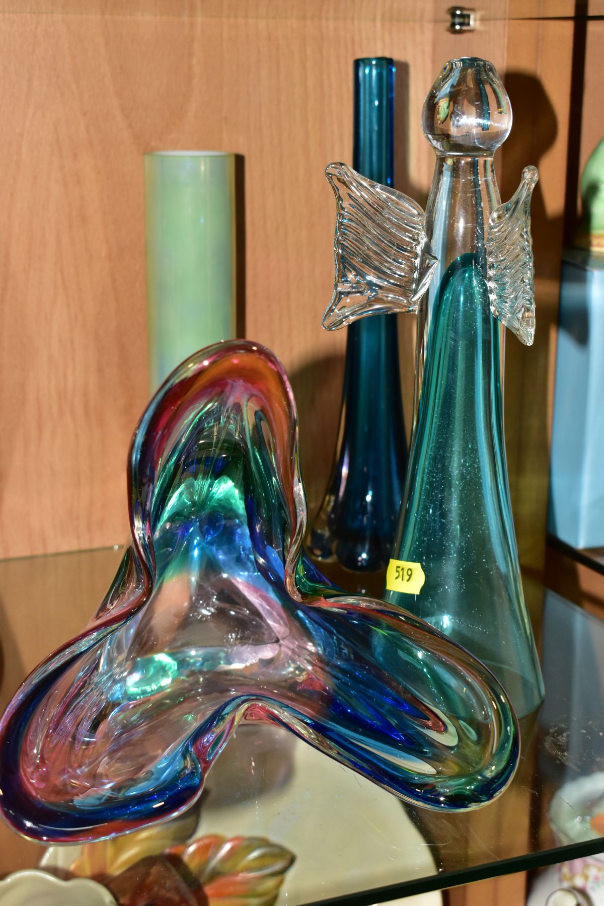 SIX PIECES OF MODERN COLOURED AND CLEAR GLASSWARE, including a Rogaska triangular candlestick, - Image 7 of 10