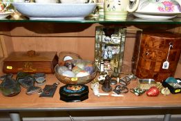 A QUANTITY OF COLLECTABLES, TREEN, MARBLE EGGS, MINIATURE CERAMICS, ETC, including a modern circular