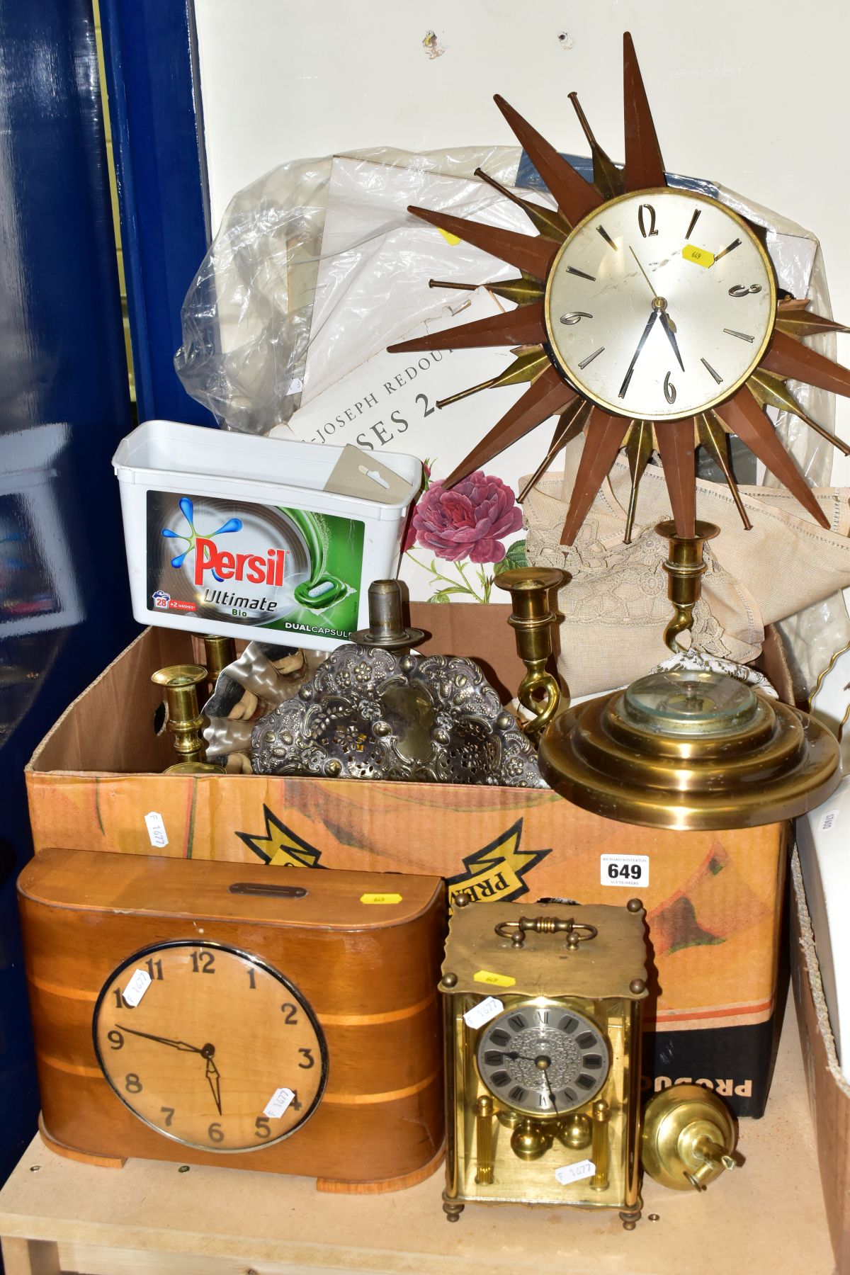 A BOX AND LOOSE SUNDRY ITEMS ETC, to include an Art Deco style 'Time Savings Clock Company' clock,