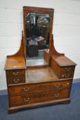 AN EARLY TO MID 20TH CENTURY WALNUT AND CROSSBANDED DRESSING TABLE, with a single bevelled edge