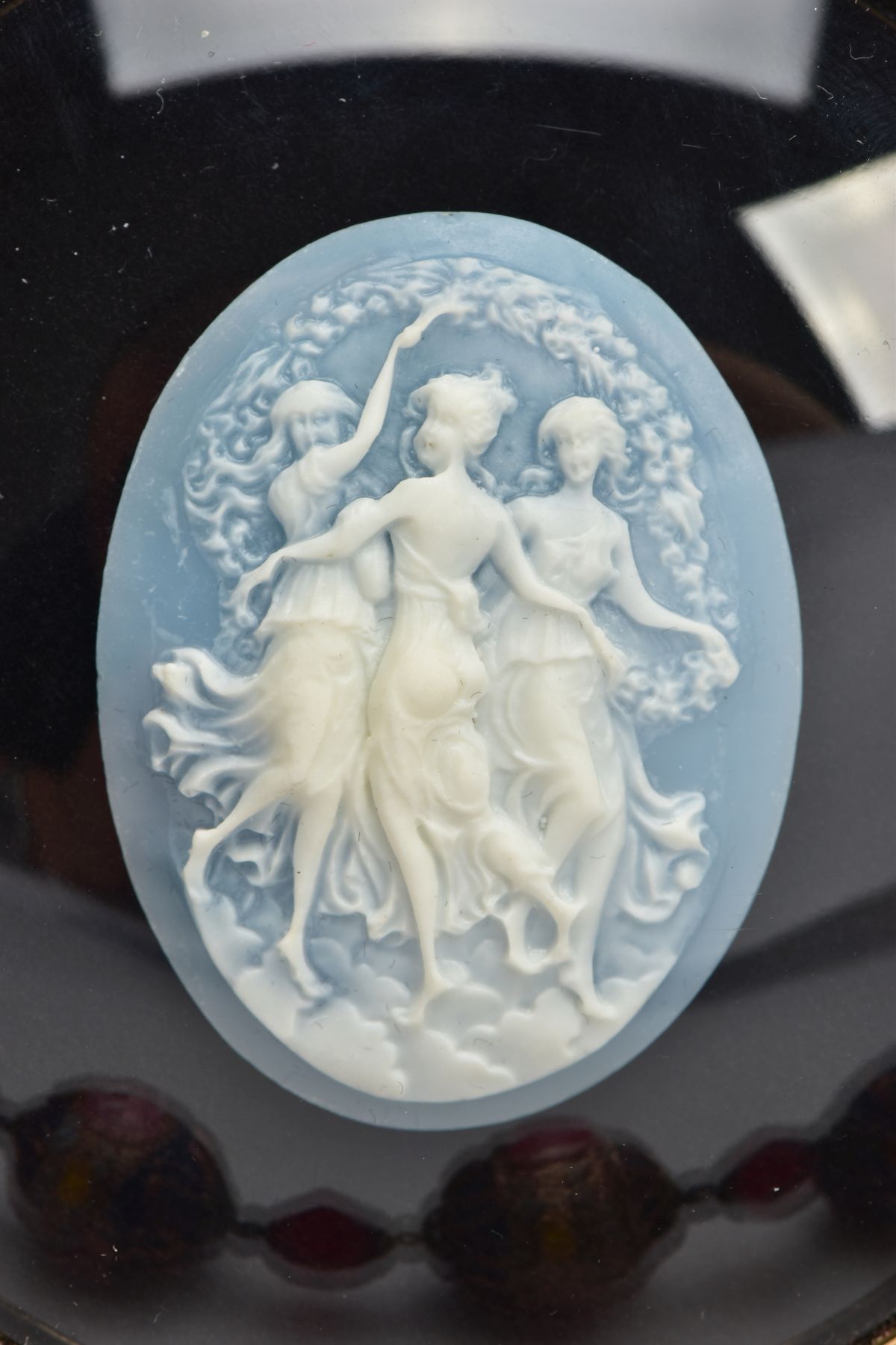A VENETIAN GLASS BEAD NECKLACE AND A FRAMED THREE GRACES CAMEO, the necklace fitted with thirteen - Image 8 of 8
