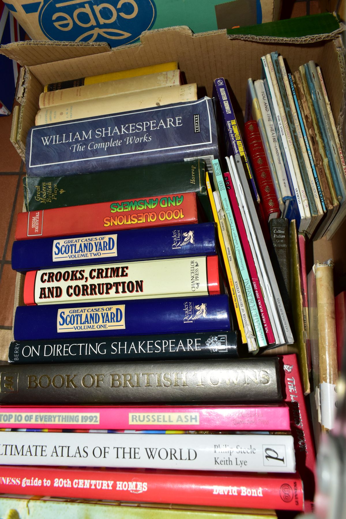 FIVE BOXES OF RECORDS, BOOKS AND EPHEMERA ETC, records include 'Living Shakespeare' a five volume - Image 3 of 9