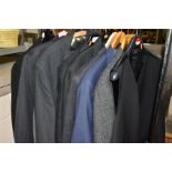 A QUANTITY OF MEN'S CLOTHING, fourteen items to include suits, formal and casual jackets,