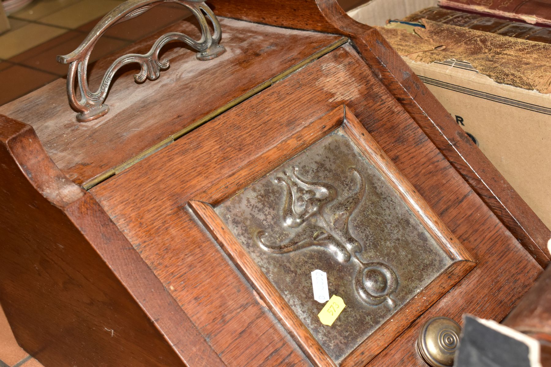 TWO BOXES AND LOOSE MIRROR, COAL BOX, BOOKS AND SUNDRY ITEMS, to include a coal box with - Image 11 of 11