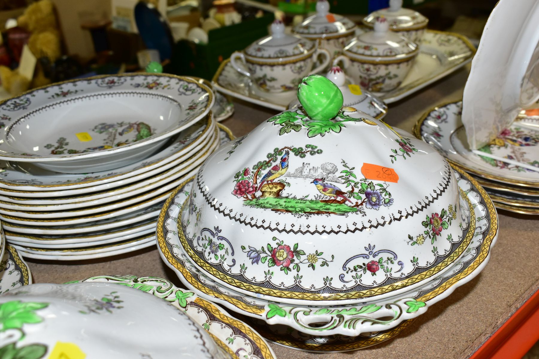 A ONE HUNDRED AND FORTY FOUR PIECE COPELANDS SPODE CHELSEA PATTERN DINNER SERVICE, backstamps - Image 25 of 28