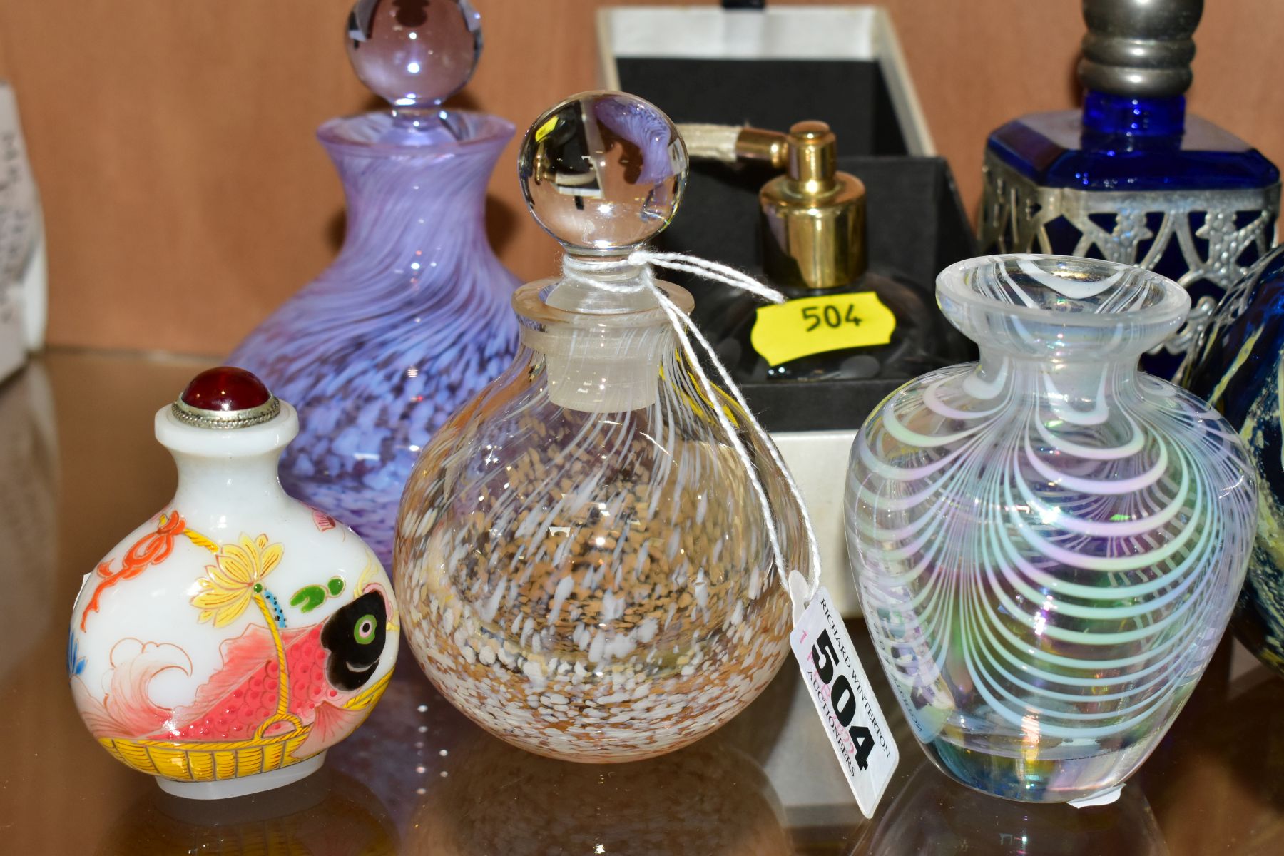 A COLLECTION OF MODERN GLASSWARE, ETC, primarily decorative scent bottles, including a Mdina - Image 7 of 14